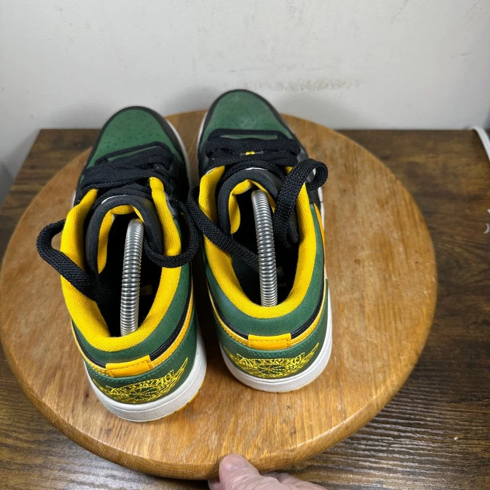 Jordan 1 Low Sonics Noble Green University Gold Black 553558-037 Mens Size 9_4